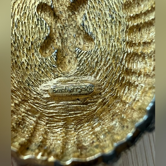 Vintage Burberry Necklace Pendant Pearl Enhancer with Chain Green Enamel Gold - Picture 7 of 13